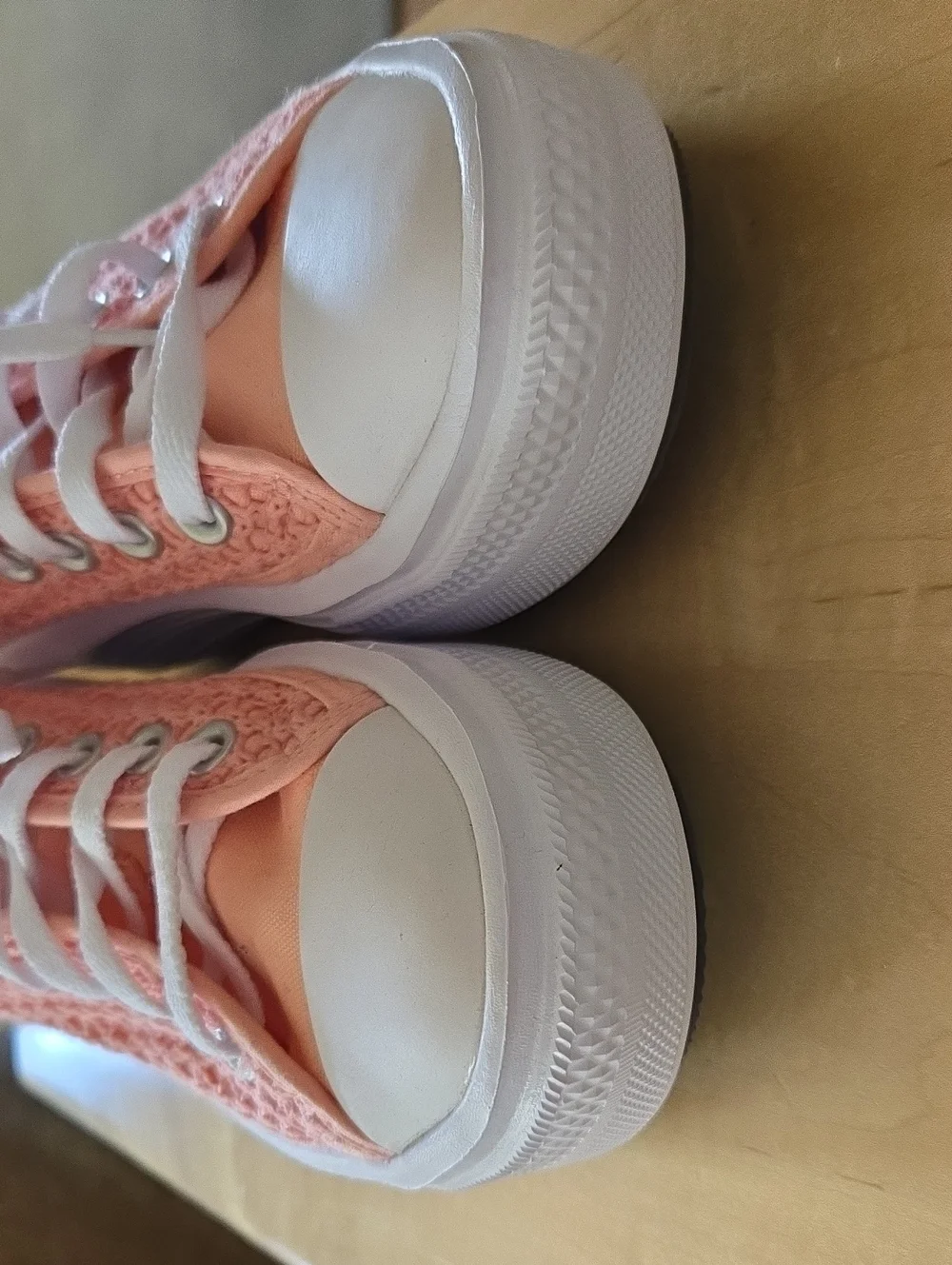 Converse Chuck Taylor All Star Move Platform Crochet sneakers For Girls 5 NWOB